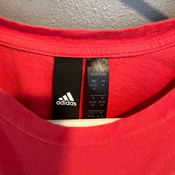 Adidas crop top - Picture 2 of 2